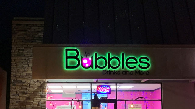 Bubbles-Night_1425