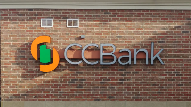 CC Bank 4-Day_1425