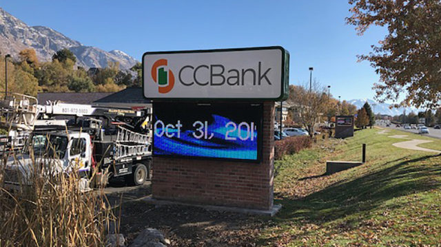 CC Bank-Day_1425